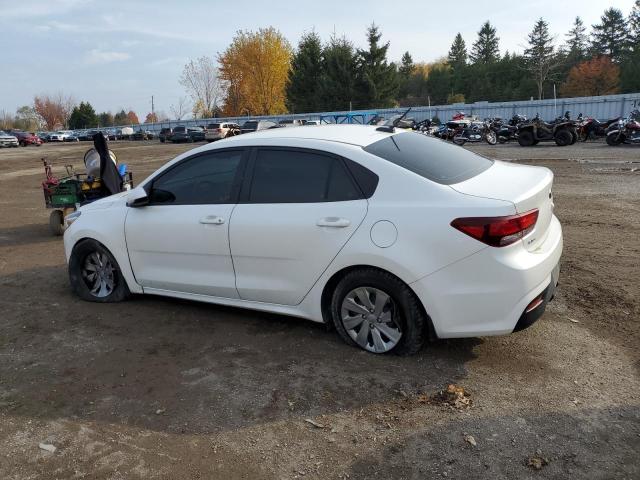 3KPA24AB2KE235788 - 2019 KIA RIO S WHITE photo 2