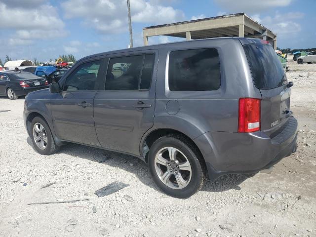 5FNYF3H31FB020804 - 2015 HONDA PILOT SE GRAY photo 2