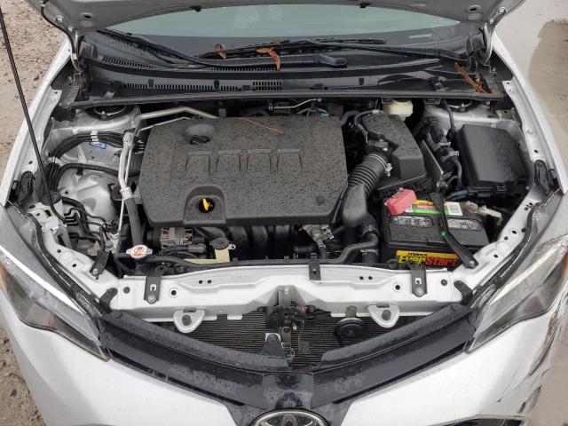 5YFBURHE6HP696527 - 2017 TOYOTA COROLLA L SILVER photo 11