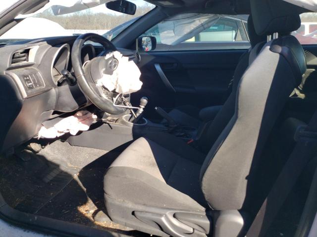 JTKJF5C78FJ011154 - 2015 TOYOTA SCION TC 白色 照片 7