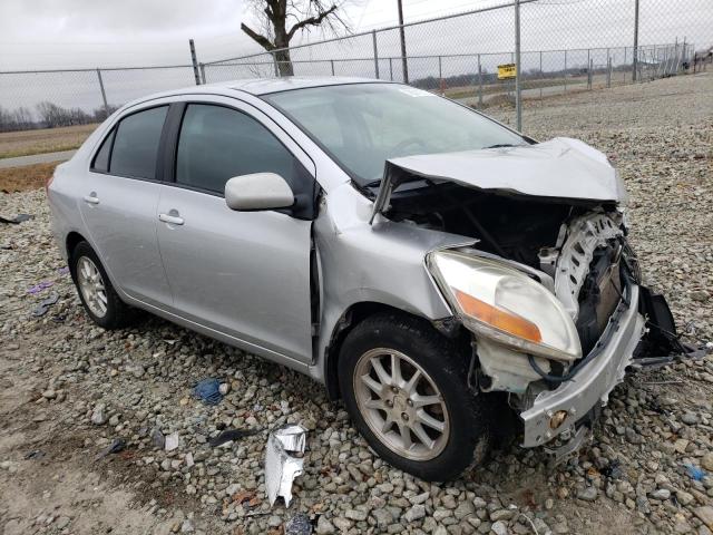 JTDBT903691316895 - 2009 TOYOTA YARIS SILVER photo 4