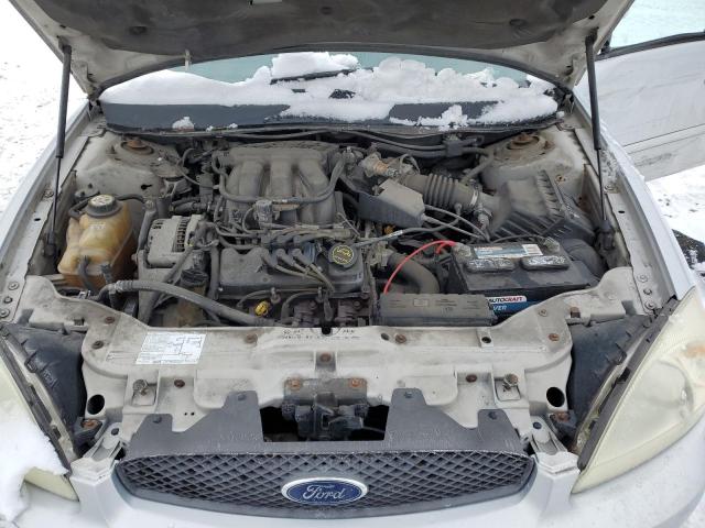 1FAFP55U94G163943 - 2004 FORD TAURUS SES SILVER photo 11