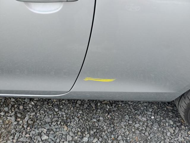 WVWFA71F18V013647 - 2008 VOLKSWAGEN EOS LUX 银色 照片 12