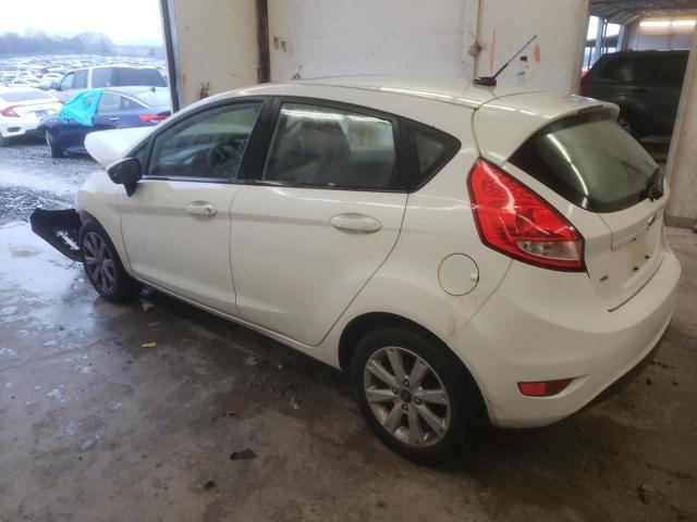 3FADP4EJ5CM145340 - 2012 FORD FIESTA SE WHITE photo 2