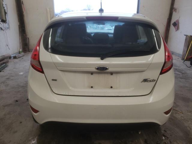 3FADP4EJ5CM145340 - 2012 FORD FIESTA SE WHITE photo 6