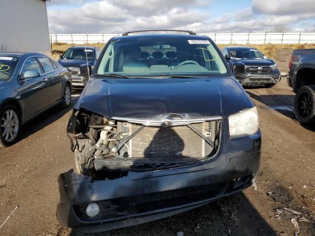 2A4RR5D18AR249242 - 2010 CHRYSLER TOWN & COU TOURING 黑色 照片 5