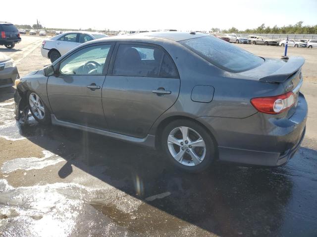 2T1BU4EEXBC562554 - 2011 TOYOTA COROLLA BASE GRAY photo 2