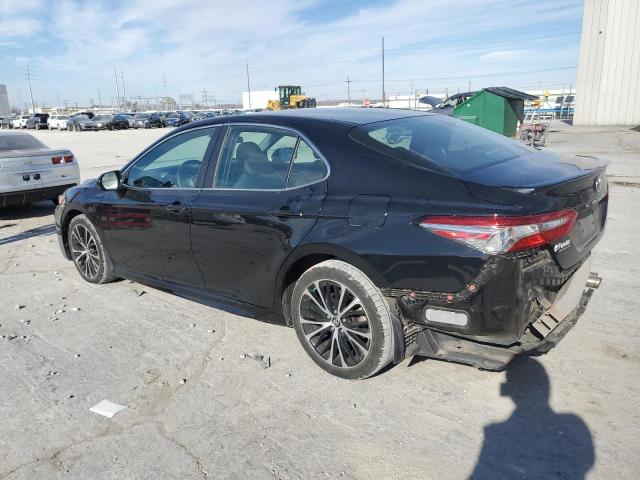 4T1B11HK1JU632688 - 2018 TOYOTA CAMRY L BLACK photo 2