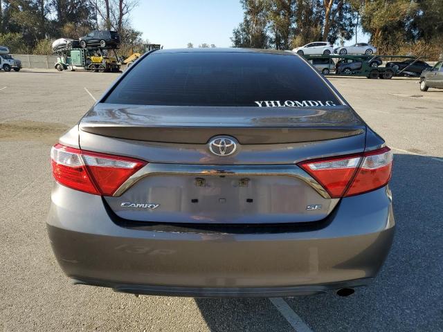 4T1BF1FK9GU177425 - 2016 TOYOTA CAMRY LE GRAY photo 6