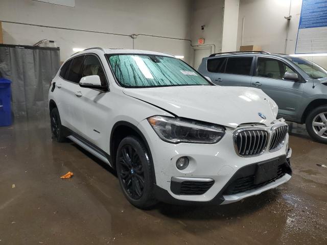 WBXHT3C39J5K22819 - 2018 BMW X1 XDRIVE28I WHITE photo 4