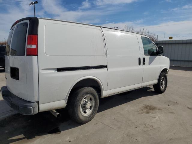 1GCWGAFG3L1188155 - 2020 CHEVROLET EXPRESS G2 WHITE photo 3