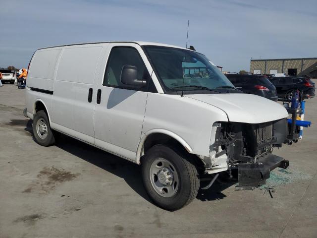 1GCWGAFG3L1188155 - 2020 CHEVROLET EXPRESS G2 WHITE photo 4