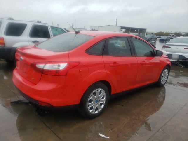 1FAHP3F23CL272754 - 2012 FORD FOCUS SE RED photo 3