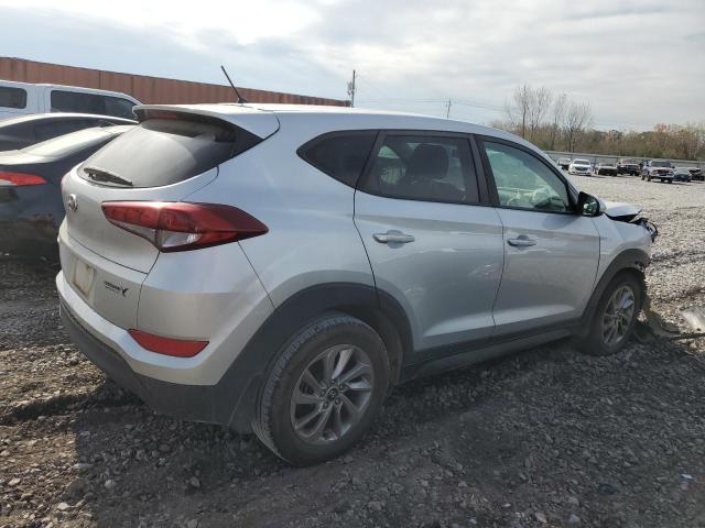 KM8J23A44JU648125 - 2018 HYUNDAI TUCSON SE SILVER photo 3