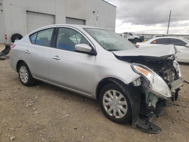 3N1CN7AP8KL866850 - 2019 NISSAN VERSA S SILVER photo 4