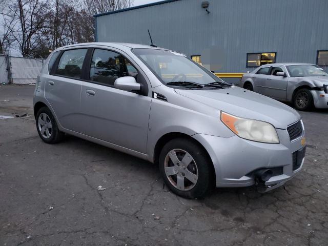 KL1TD66EX9B307756 - 2009 CHEVROLET AVEO LS 银色 照片 4