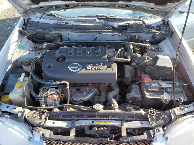 3N1AB51A82L727138 - 2002 NISSAN SENTRA SE-R SPEC V SILVER photo 11