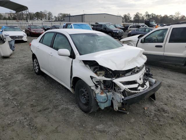 5YFBU4EE8CP029023 - 2012 TOYOTA COROLLA BASE WHITE photo 4