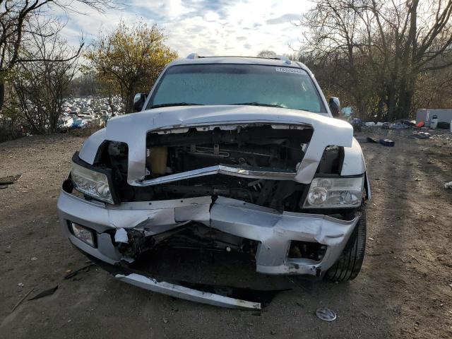 5N3ZA0NE0AN908416 - 2010 INFINITI QX56 SILVER photo 5