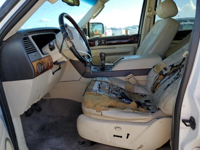 5LMFU28R93LJ24633 - 2003 LINCOLN NAVIGATOR თეთრი ფოტო 7