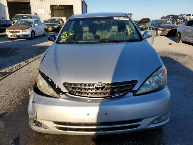 4T1BE30K44U351159 - 2004 TOYOTA CAMRY LE SILVER photo 5