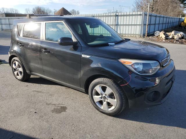 KNDJN2A28K7686476 - 2019 KIA SOUL BLACK photo 4