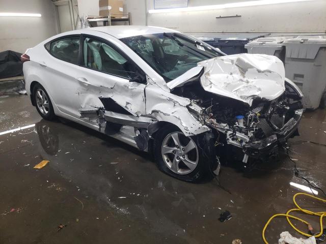 5NPDH4AE4EH503942 - 2014 HYUNDAI ELANTRA SE WHITE photo 4