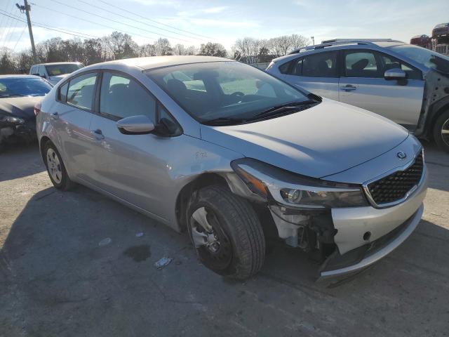 3KPFK4A72JE181196 - 2018 KIA FORTE LX SILVER photo 4