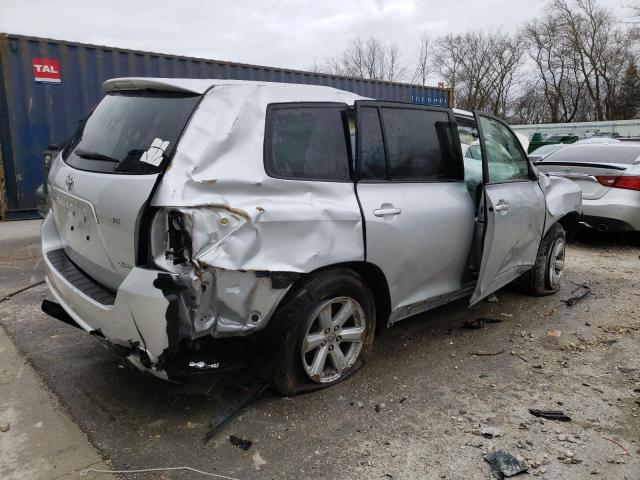 JTEES41A782071755 - 2008 TOYOTA HIGHLANDER SILVER photo 3