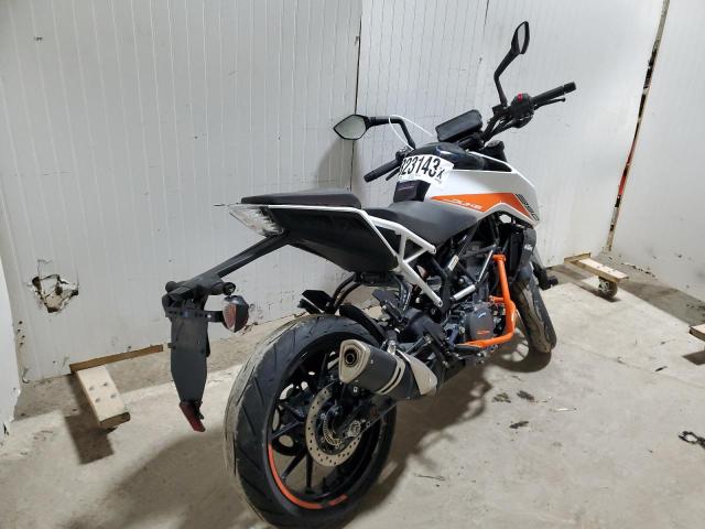 MD2JPJ409MC258709 - 2021 KTM 390 DUKE TWO TONE photo 4