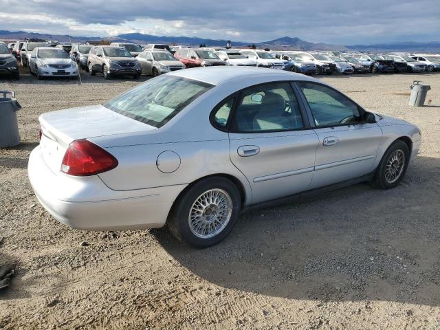 1FAFP5321YG227884 - 2000 FORD TAURUS SE SILVER photo 3