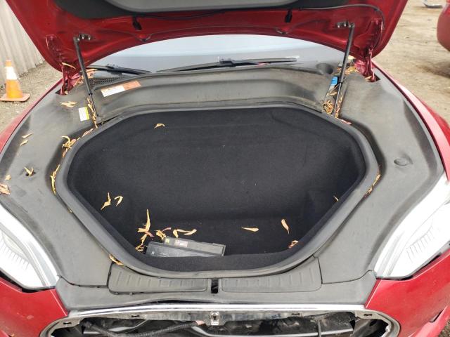 5YJSA1E24FF120156 - 2015 TESLA MODEL S წითელი ფოტო 11