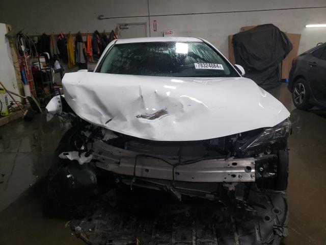 4T1G11AK3PU763095 - 2023 TOYOTA CAMRY SE NIGHT SHADE WHITE photo 5