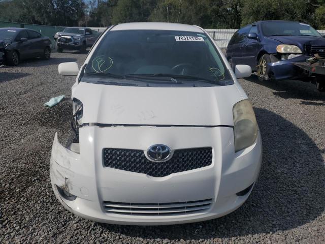 JTDJT923275122041 - 2007 TOYOTA YARIS WHITE photo 5