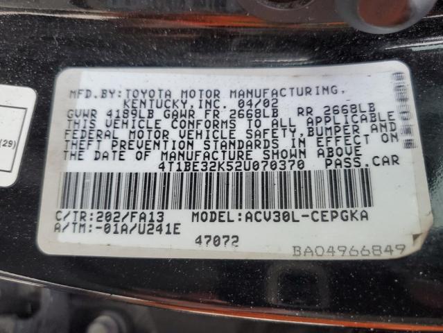 4T1BE32K52U070370 - 2002 TOYOTA CAMRY LE BLACK photo 12