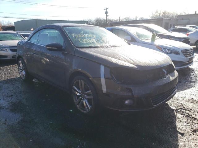 WVWFW7AH3CV014729 - 2012 VOLKSWAGEN EOS LUX 棕色 照片 4