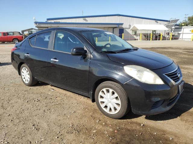 3N1CN7AP7DL863876 - 2013 NISSAN VERSA S BLACK photo 4