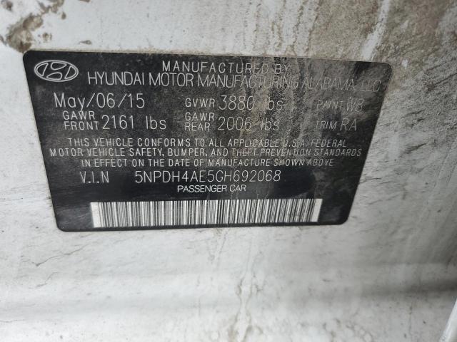 5NPDH4AE5GH692068 - 2016 HYUNDAI ELANTRA SE WHITE photo 13