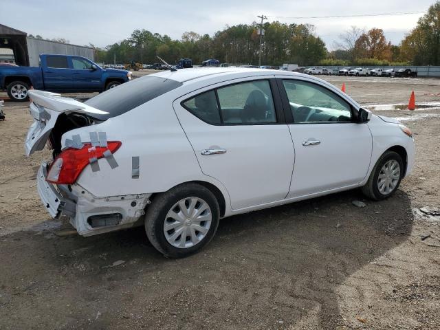 3N1CN7AP9KL879865 - 2019 NISSAN VERSA S WHITE photo 3