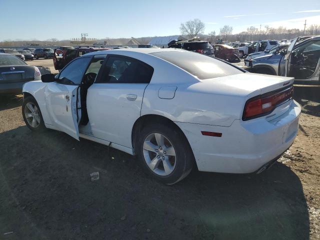 2C3CDXBG5EH174156 - 2014 DODGE CHARGER SE WHITE photo 2