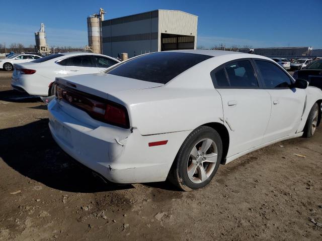 2C3CDXBG5EH174156 - 2014 DODGE CHARGER SE WHITE photo 3