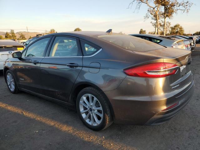 3FA6P0LU0KR182120 - 2019 FORD FUSION SE CHARCOAL photo 2