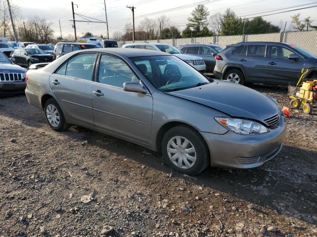 4T1BE30K15U603869 - 2005 TOYOTA CAMRY LE GRAY photo 4