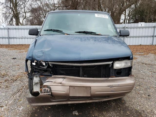 1GKDM19W8YB545497 - 2000 GMC SAFARI XT BLUE photo 5