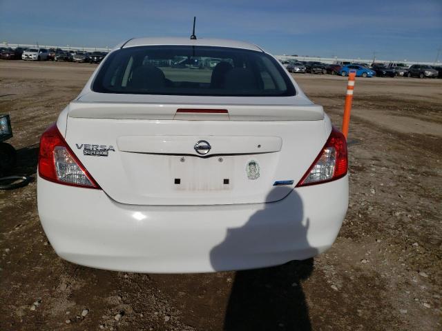 3N1CN7AP2EL836702 - 2014 NISSAN VERSA S WHITE photo 6