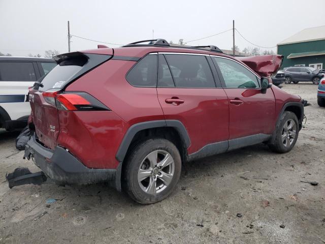 2T3P1RFV5NW310618 - 2022 TOYOTA RAV4 XLE RED photo 3