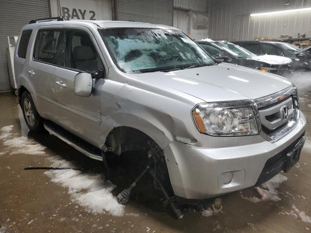 5FNYF4H4XBB089094 - 2011 HONDA PILOT EX SILVER photo 4