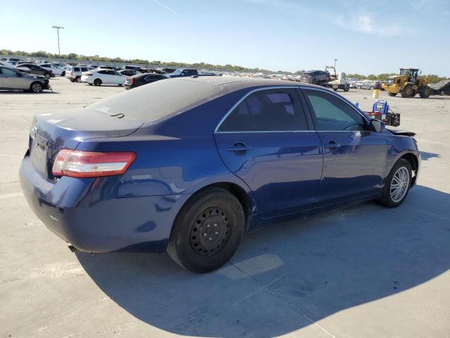 4T1BF3EK7BU734225 - 2011 TOYOTA CAMRY BASE BLUE photo 3