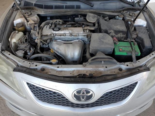 4T1BF3EK7BU695846 - 2011 TOYOTA CAMRY BASE SILVER photo 11