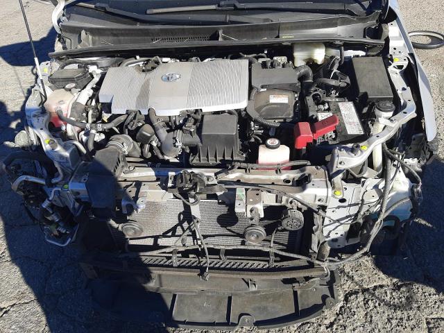 JTDKARFP8H3053179 - 2017 TOYOTA PRIUS PRIM 银色 照片 11